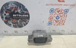 Опора двигателя (подушка) Skoda Yeti 2011 1K0199555L 5L CAXA