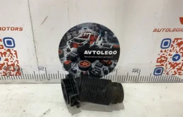 Патрубок воздушного фильтра Skoda Yeti 2011 1K0129684A 5L CAXA