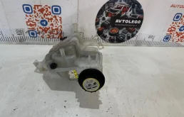 Расширительный бачок Land Rover Range Rover Sport 2010 LR020367 L320 306DT