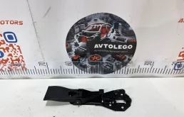 Крючок капота Audi A7 2012 4G8823480B 4G CGXB