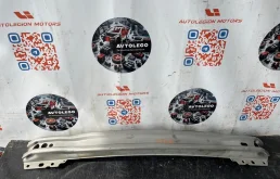 Усилитель бампера Volvo XC70 2013 30791152 B6304T4