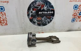 Поршень с шатуном VW Touareg 2012 03H198401A NF CGRA