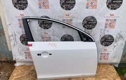 Дверь Volvo S60 2013 31352780 B5254T12, передняя правая