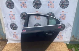 Дверь Volvo S60 2015 31402480 B5254T12, задняя левая