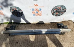 Усилитель бампера Audi Q7 2011 4L0807113A 4L CJWC, передний