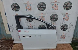 Дверь Volvo S60 2012 31352780 B5254T5