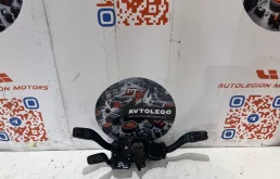 Блок подрулевых переключателей Audi Q7 2011 4F0953549D 4L CJWC