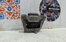 Подушка двигателя Skoda Yeti 2010 1K0199262 5L CBDB