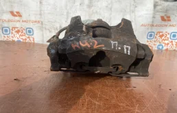 Суппорт передний правый Ford Mondeo 2017 5303801 5 2.0