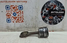 Поршень с шатуном VW Passat 2015 06H107065DL B8 CVCA