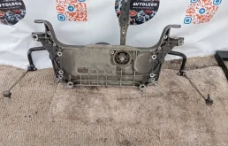 Подрамник передний (Балка) Audi A4 2010 3C0199369H B8 CAEB