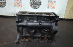 Блок цилиндров Audi A4 2010 06H100035H B8 CAEB