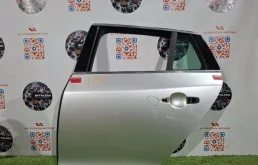 Дверь Volvo V60 2015 31352771 B4204T11, задняя левая