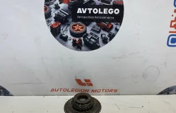 Шестерня ГРМ Audi Q5 2010 06E109289 8R CALB