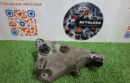 Кронштейн двигателя BMW X6 2013 22116790021 E71 N57D30C