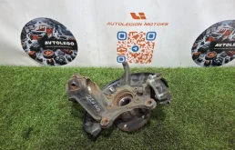 Кулак передний правый VW Passat 2018 5C0407256 B8 DDSA