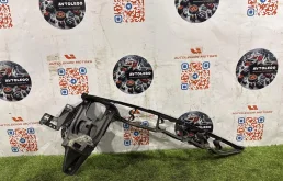 Кронштейн крыла BMW X5 2013 51657157989 E70 N57S, передний левый