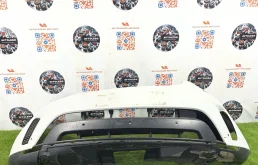 Бампер передний Land Rover Discovery LR083059 L462