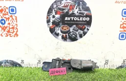 Доводчик крышки багажника Audi A7 2012 4H0827383 4G CDUC