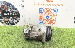 Компрессор кондиционера Land Rover Range Rover 2010 LR010723 L322 448DT