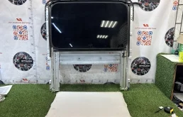 Люк Mercedes-Benz C220 2015 A2057800829 W205 651.921