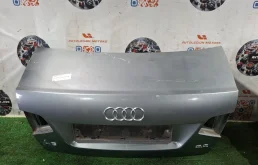 Крышка багажника Audi A6 2010 4F5827023Q C6 BYK