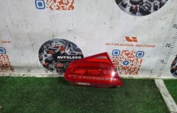Фонарь в крышку багажника левый Audi A8 2011 4H0945093 D4 CDRA