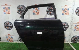 Дверь задняя правая Audi A6 2006 4F0833052G C6 BDW
