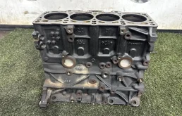 Блок цилиндров VW Passat 2012 03L100103R B7 CFFB