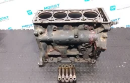 Блок цилиндров Audi A4 06H103021L B8 CDH