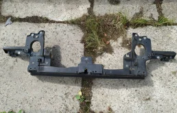 передняя панель (телевизор) Volkswagen Touareg 2 7P6 2011