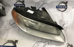 Фара ксенон правая для Volvo S80 на фотографиях
