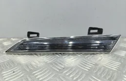 Катафот бампера Nissan Murano Z51
