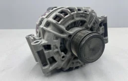 Генератор Audi A4 B8