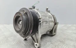 Компрессор кондиционера Nissan Teana J32