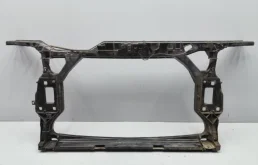 Передняя панель Audi A4 B8
