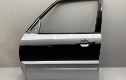 Дверь Mitsubishi Pajero V90