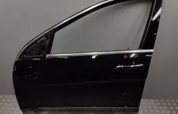 Дверь Mercedes -Class W251