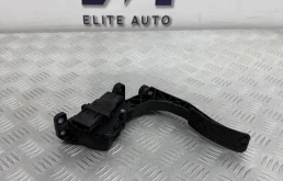 Педаль газа Audi A6 2006 4F1723523B C6 3.2