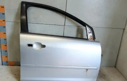 Дверь передняя правая Ford Focus 2005