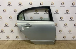 Дверь Honda Civic 2007 67510SNAU00ZZ 4D, задняя правая