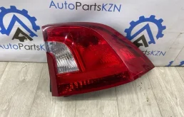 Фонарь задний Volvo S60 30796268 B4164T, правый