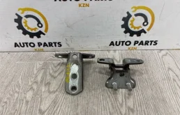 Петля двери Mitsubishi Outlander 5732A008 3 4J12, задняя правая