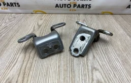 Петля двери Honda Civic 67910SLA003ZZ 4D, задняя правая