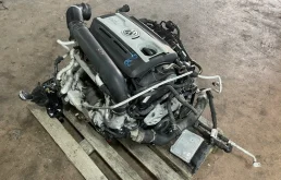 Двигатель Volkswagen Tiguan 2012 06J100038J 1 2.0 CCZD