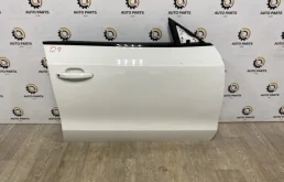 Дверь Audi A5 2016 8T8831052C 8T 1.8 CJEE, передняя правая