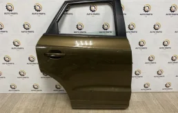 Дверь Audi Q3 2014 8U0833052A 8U 2.0 CCZC, задняя правая