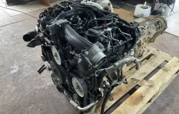 Двигатель Volkswagen Touareg 2013 059100034E NF 3.0 TDI CRCA