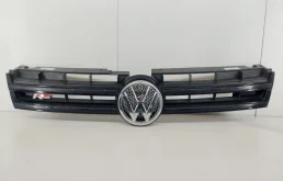 Решетка радиатора Volkswagen Touareg 2 NF