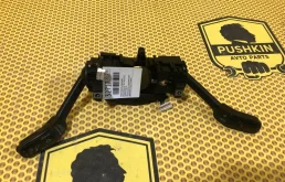 Переключатель подрулевой Skoda Octavia 2015 5Q0953513QIGI A7 3G2 CWVA